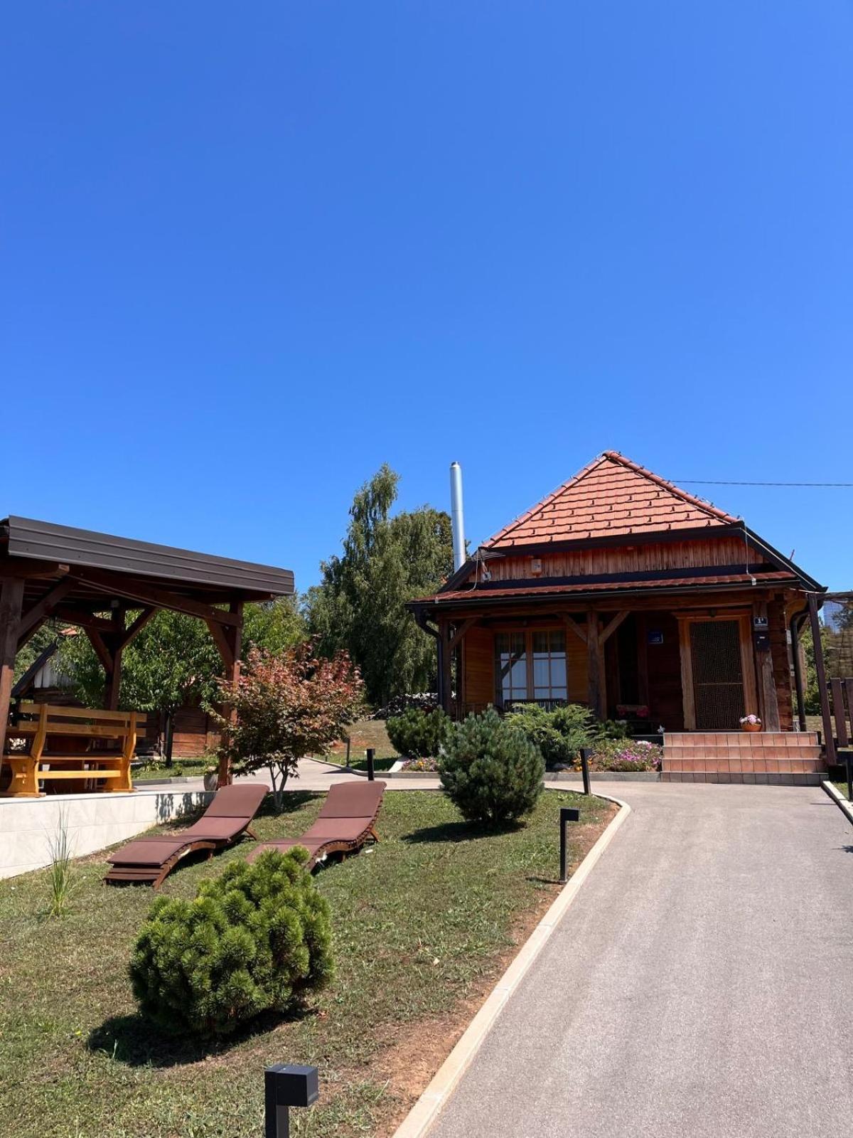 Kuca Za Odmor Markoci Rakovica Exteriör bild