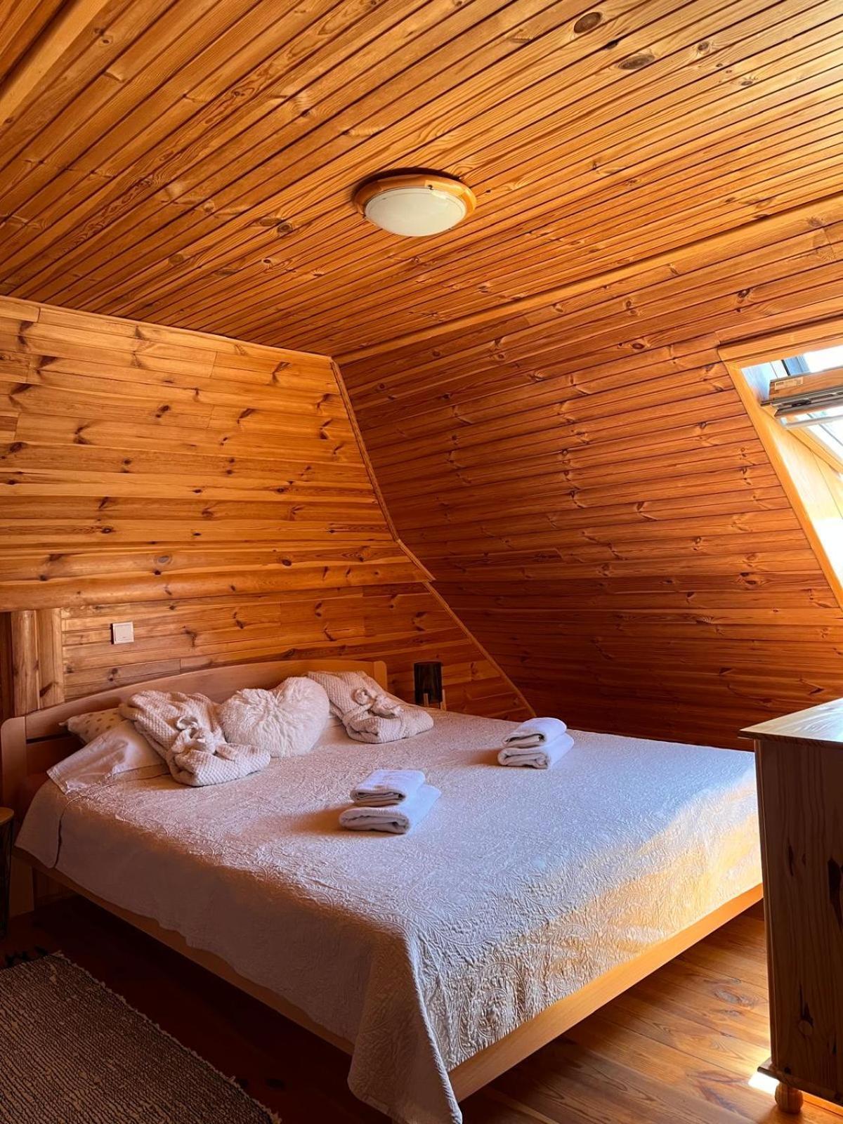 Kuca Za Odmor Markoci Rakovica Exteriör bild